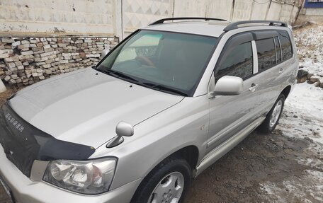 Toyota Kluger I, 2000 год, 900 000 рублей, 16 фотография