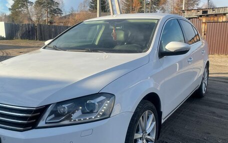 Volkswagen Passat B7, 2011 год, 1 350 000 рублей, 2 фотография