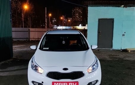 KIA cee'd III, 2012 год, 890 000 рублей, 12 фотография