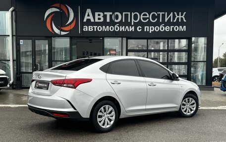 Hyundai Solaris II рестайлинг, 2021 год, 1 699 000 рублей, 6 фотография