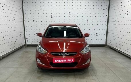 Hyundai Solaris II рестайлинг, 2013 год, 885 000 рублей, 3 фотография