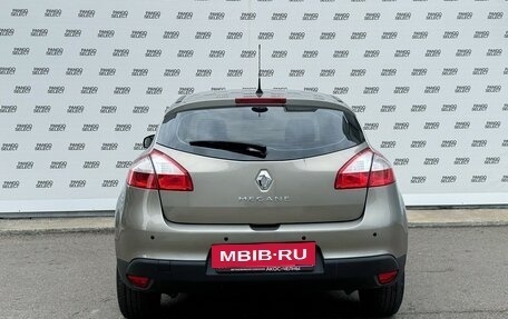 Renault Megane III, 2013 год, 850 000 рублей, 4 фотография