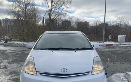 Toyota Prius, 2006 год, 850 000 рублей, 1 фотография