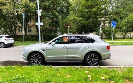 Bentley Bentayga I, 2019 год, 15 999 999 рублей, 2 фотография