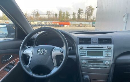 Toyota Camry, 2008 год, 900 000 рублей, 9 фотография