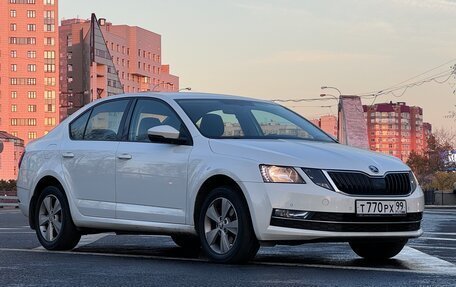 Skoda Octavia, 2018 год, 1 920 000 рублей, 4 фотография