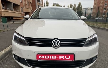 Volkswagen Jetta VI, 2012 год, 1 250 000 рублей, 3 фотография