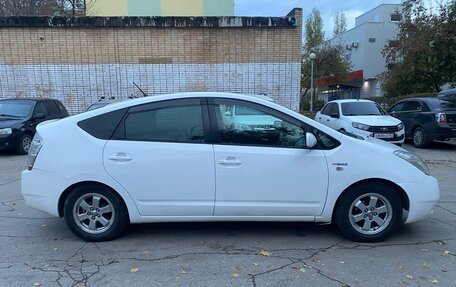 Toyota Prius, 2006 год, 850 000 рублей, 6 фотография