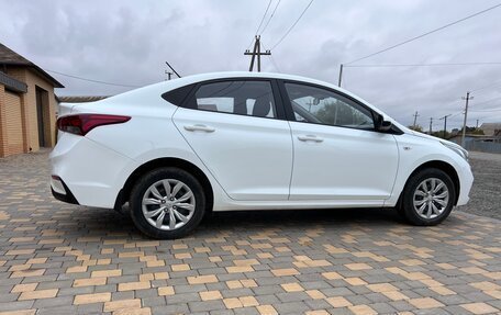 Hyundai Solaris II рестайлинг, 2018 год, 1 080 000 рублей, 4 фотография