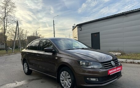 Volkswagen Polo VI (EU Market), 2015 год, 1 090 000 рублей, 2 фотография