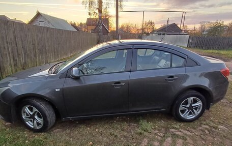 Chevrolet Cruze II, 2012 год, 800 000 рублей, 5 фотография