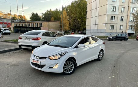 Hyundai Elantra V, 2014 год, 1 000 000 рублей, 2 фотография