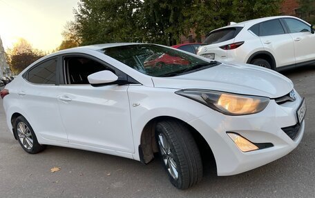 Hyundai Elantra V, 2014 год, 1 000 000 рублей, 13 фотография