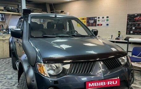 Mitsubishi L200 IV рестайлинг, 2007 год, 2 500 000 рублей, 11 фотография