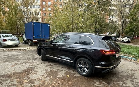 Volkswagen Touareg III, 2018 год, 5 600 000 рублей, 10 фотография