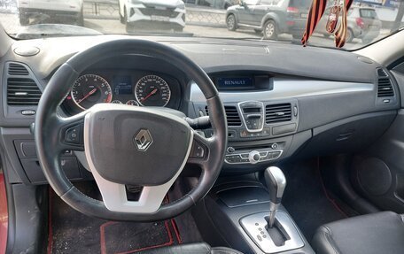 Renault Laguna III рестайлинг, 2010 год, 1 100 000 рублей, 10 фотография