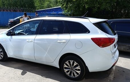 KIA cee'd III, 2014 год, 700 000 рублей, 2 фотография