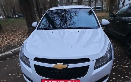 Chevrolet Cruze II, 2012 год, 750 000 рублей, 3 фотография