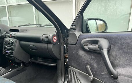 Opel Corsa B, 2000 год, 150 000 рублей, 22 фотография