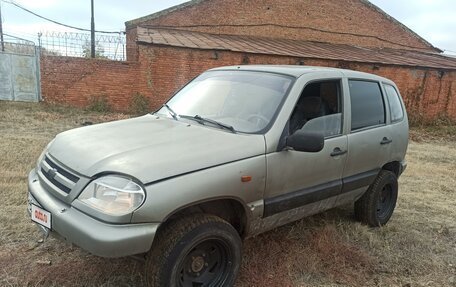 Chevrolet Niva I рестайлинг, 2004 год, 255 000 рублей, 3 фотография