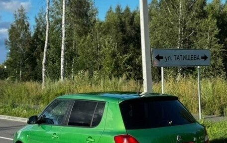 Skoda Fabia II, 2011 год, 500 000 рублей, 3 фотография