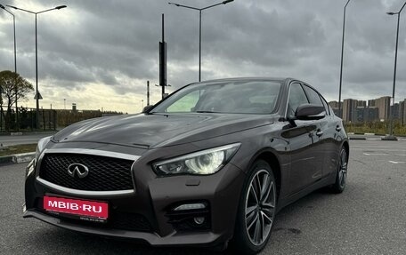 Infiniti Q50 I рестайлинг, 2015 год, 2 350 000 рублей, 1 фотография