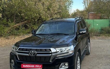 Toyota Land Cruiser 200, 2011 год, 3 870 000 рублей, 7 фотография