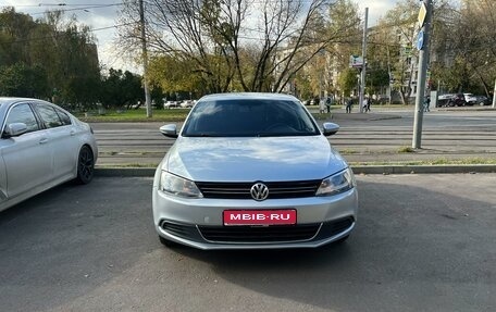 Volkswagen Jetta VI, 2012 год, 1 040 000 рублей, 1 фотография