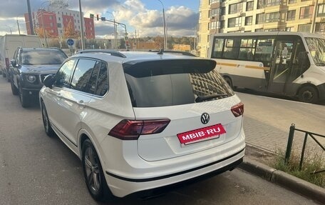 Volkswagen Tiguan II, 2018 год, 3 200 000 рублей, 5 фотография