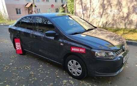 Volkswagen Polo VI (EU Market), 2011 год, 700 000 рублей, 10 фотография