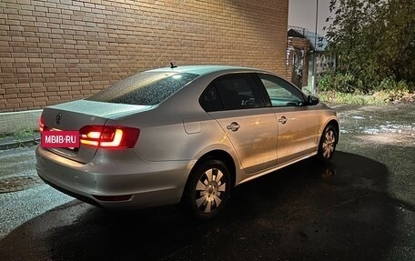 Volkswagen Jetta VI, 2012 год, 1 040 000 рублей, 4 фотография