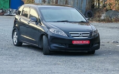 Honda Edix, 2004 год, 800 000 рублей, 1 фотография