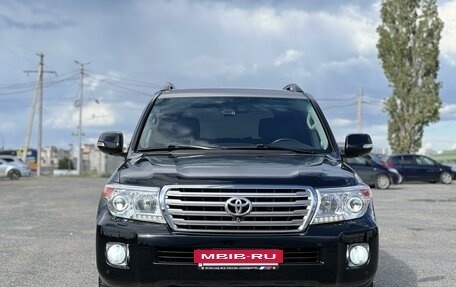 Toyota Land Cruiser 200, 2012 год, 3 900 000 рублей, 31 фотография