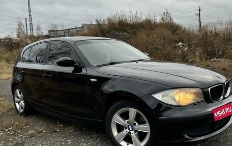 BMW 1 серия, 2008 год, 625 000 рублей, 2 фотография