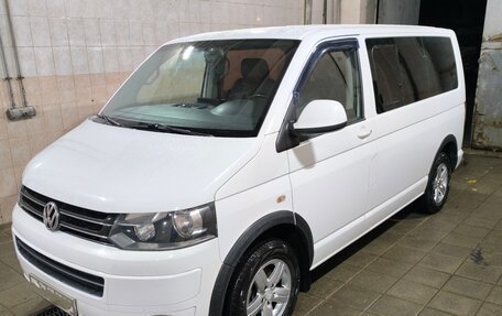 Volkswagen Caravelle T5, 2012 год, 1 900 000 рублей, 11 фотография