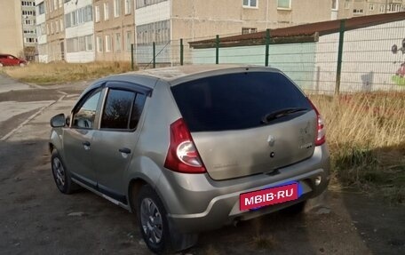 Renault Logan I, 2011 год, 500 000 рублей, 7 фотография