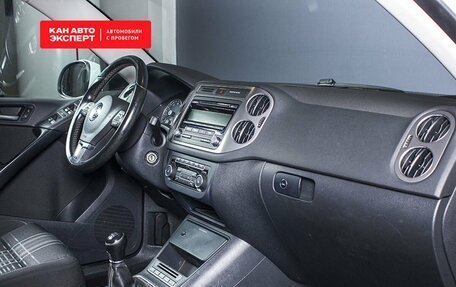 Volkswagen Tiguan I, 2015 год, 1 494 800 рублей, 6 фотография