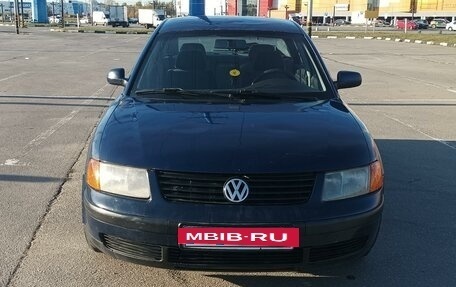 Volkswagen Passat B5+ рестайлинг, 1997 год, 360 000 рублей, 2 фотография