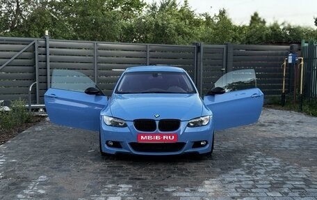 BMW 3 серия, 2007 год, 1 990 000 рублей, 9 фотография