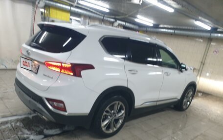 Hyundai Santa Fe IV, 2019 год, 3 500 000 рублей, 2 фотография