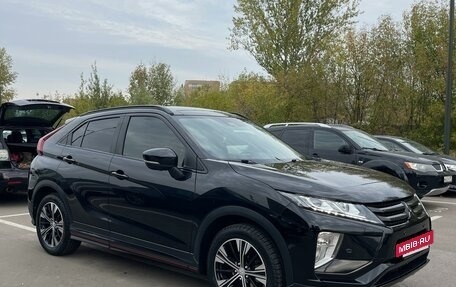 Mitsubishi Eclipse Cross, 2018 год, 2 450 000 рублей, 4 фотография