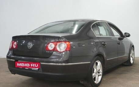 Volkswagen Passat B6, 2006 год, 650 000 рублей, 8 фотография