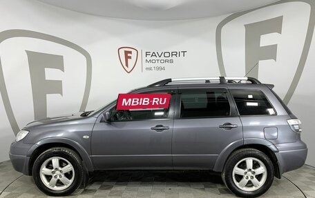 Mitsubishi Outlander III рестайлинг 3, 2006 год, 750 000 рублей, 5 фотография