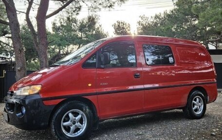 Hyundai H200 I, 1999 год, 790 000 рублей, 13 фотография