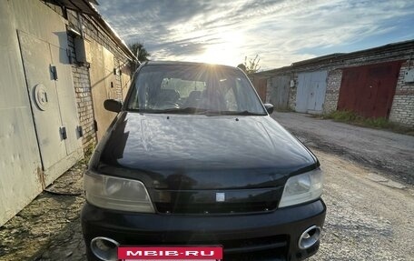 Nissan Cube II, 2000 год, 250 000 рублей, 2 фотография