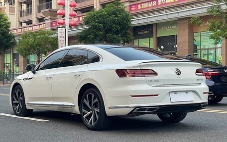 Volkswagen Passat CC, 2021 год, 2 390 000 рублей, 6 фотография