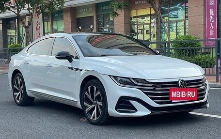 Volkswagen Passat CC, 2021 год, 2 390 000 рублей, 3 фотография