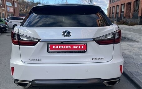 Lexus RX IV рестайлинг, 2018 год, 5 590 000 рублей, 11 фотография