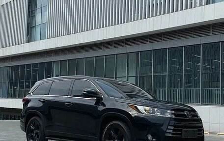 Toyota Highlander III, 2020 год, 3 400 000 рублей, 7 фотография