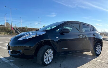 Nissan Leaf I, 2015 год, 750 000 рублей, 24 фотография